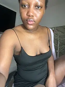 kellya  online show from February 2025 10:42:02 PM