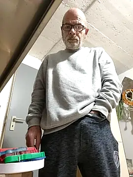 bottomhairy online show from March 2026 03:47:01 PM