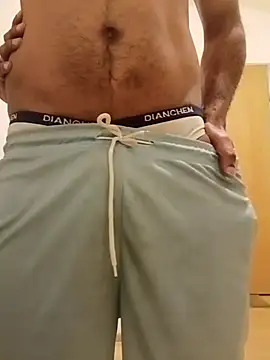 maleesa online show from February 2026 04:17:02 AM