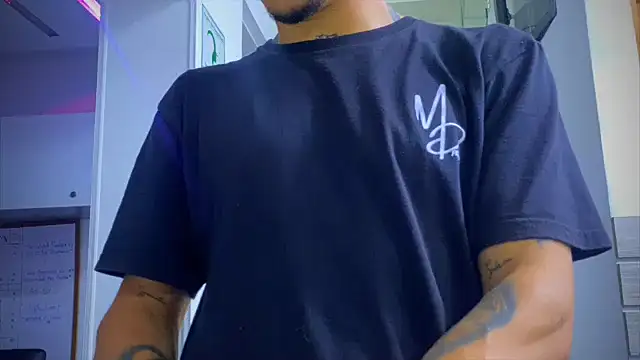 Osiiriis online show from February 2025 02:35:02 AM