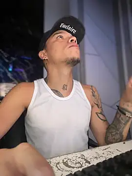 Osiiriis online show from February 2025 09:31:01 AM