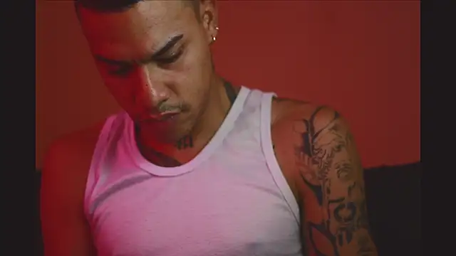 Osiiriis online show from March 2025 07:15:02 PM