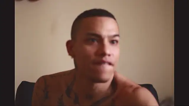 Osiiriis online show from March 2025 10:07:02 PM