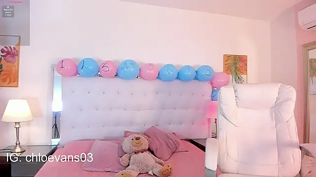 Chloe evans   online show from September 2025 11:55:02 AM