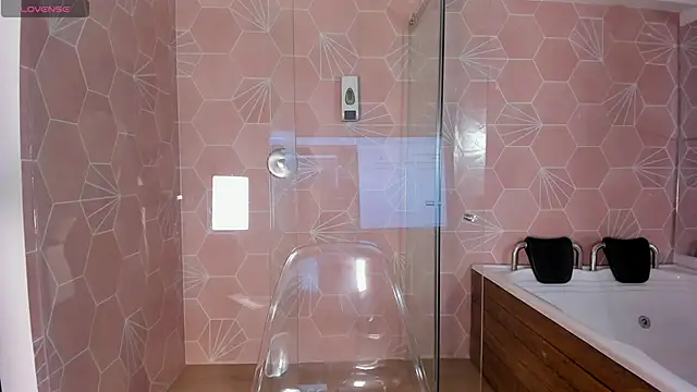 Chloe evans   online show from November 2025 11:42:02 AM