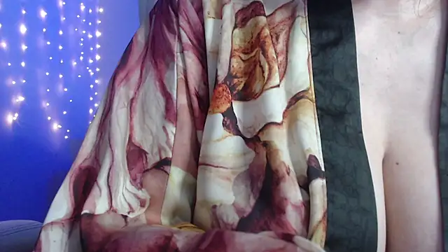 missdaniels online show from December 2024 11:50:02 PM