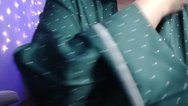 missdaniels online show from February 2025 05:15:01 AM