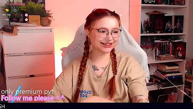 me  hanna online show from November 2025 10:29:02 PM