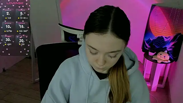 Snapshot of Florence_meow chatting on February 2025 09:56:02 AM Florence meow online show from February 2025 09:56:02 AM