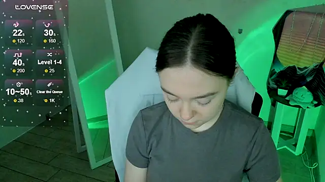 Snapshot of Florence_meow chatting on October 2025 06:32:02 AM Florence meow online show from October 2025 06:32:02 AM