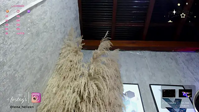 Lena helleen online show from February 2026 05:03:01 PM