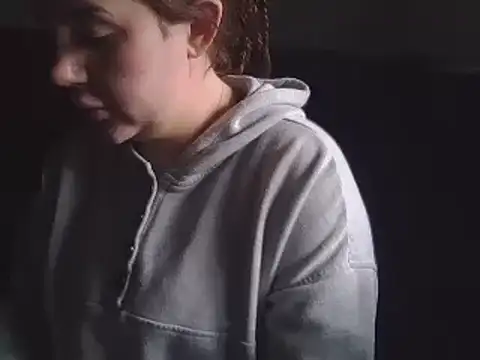 Snapshot of magical_mia chatting on February 2025 02:00:02 PM magical mia online show from February 2025 02:00:02 PM