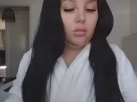 Snapshot of magical_mia chatting on March 2025 12:11:02 PM magical mia online show from March 2025 12:11:02 PM