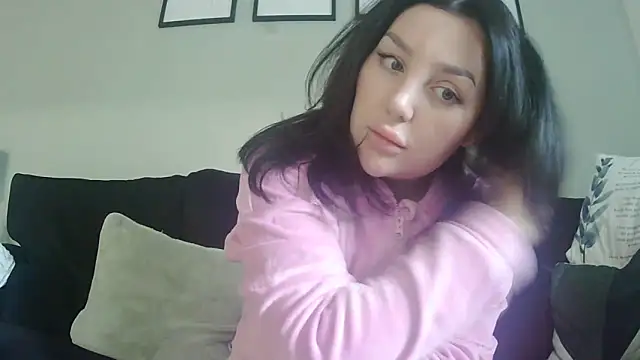 Snapshot of magical_mia chatting on November 2025 11:43:02 AM magical mia online show from November 2025 11:43:02 AM