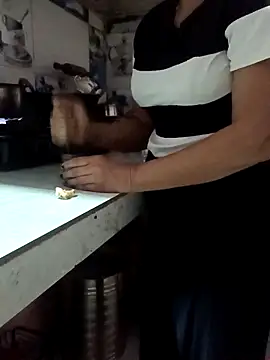 Ankita202 online show from November 2025 12:21:02 AM