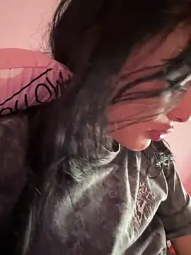 Snapshot of Samys_World chatting on February 2025 12:27:02 PM Samys World online show from February 2025 12:27:02 PM