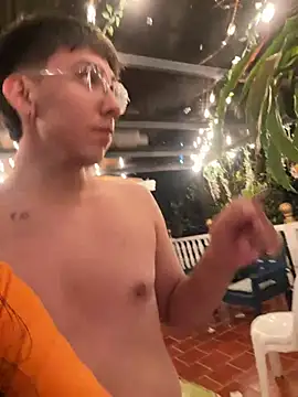 Snapshot of Samys_World chatting on February 2025 07:00:01 AM Samys World online show from February 2025 07:00:01 AM