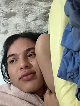 Snapshot of Samys_World chatting on February 2025 12:03:01 AM Samys World online show from February 2025 12:03:01 AM