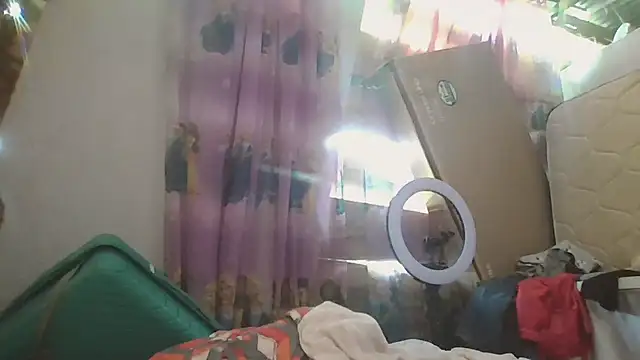 Snapshot of Samys_World chatting on September 2025 01:43:02 PM Samys World online show from September 2025 01:43:02 PM