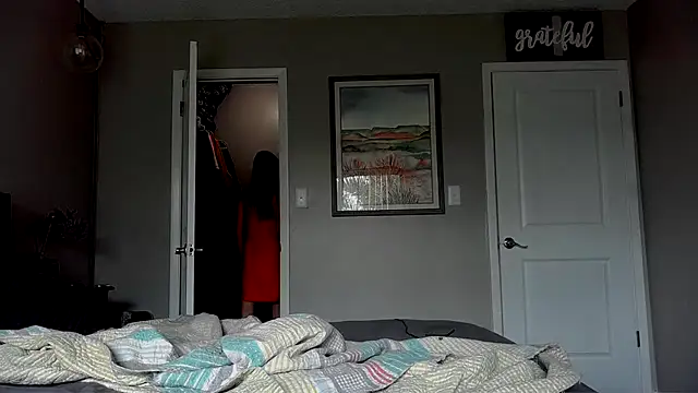 molly witha chance online show from October 2025 05:11:02 PM