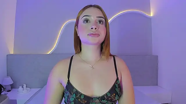 Snapshot of sophia_98 chatting on June 2026 07:38:02 PM sophia 98 online show from June 2026 07:38:02 PM