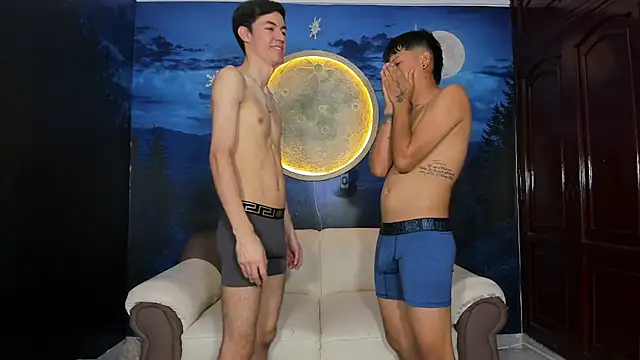 Snapshot of Swapping_couples chatting on February 2026 09:30:02 PM Swapping couples online show from February 2026 09:30:02 PM