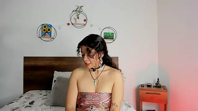 YenniferCurly online show from January 2025 12:36:02 PM