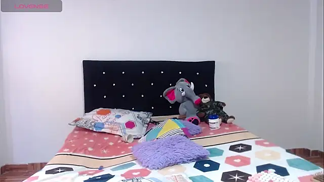 Zasha Kaira online show from March 2026 09:54:02 PM