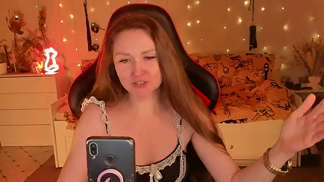 desperatehousewife   online show from November 2025 06:07:01 PM