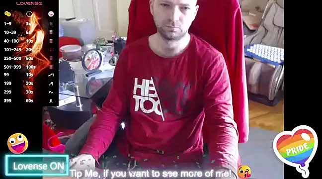 Snapshot of RealManHaveHairy chatting on March 2025 07:04:02 AM RealManHaveHairy online show from March 2025 07:04:02 AM