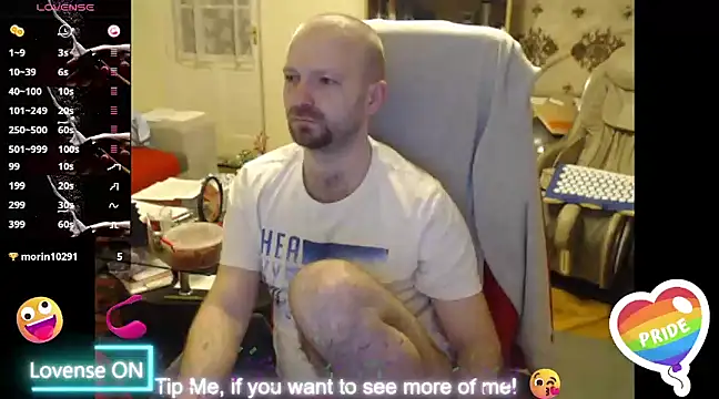 Snapshot of RealManHaveHairy chatting on March 2025 09:10:02 PM RealManHaveHairy online show from March 2025 09:10:02 PM