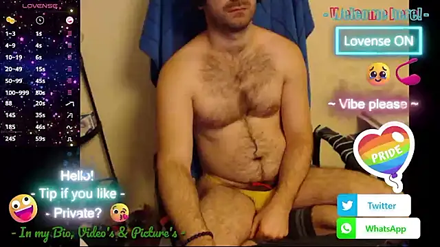 Snapshot of RealManHaveHairy chatting on November 2025 05:40:02 AM RealManHaveHairy online show from November 2025 05:40:02 AM