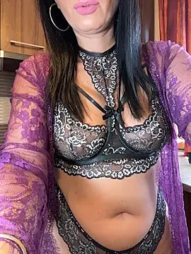 Hotmomcheckk  online show from March 2026 09:46:01 AM