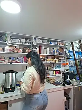 Sophie-hatter online show from July 2026 04:33:01 PM
