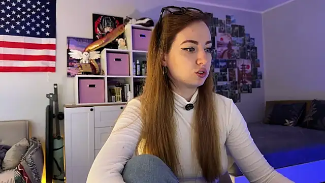 LinaWitch online show from July 2026 12:56:02 PM