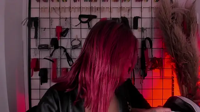 Snapshot of charrlotte_quinn chatting on September 2025 09:48:02 PM charrlotte quinn online show from September 2025 09:48:02 PM