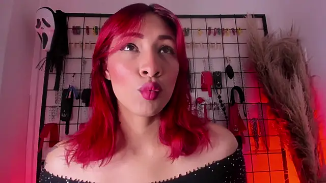 Snapshot of charrlotte_quinn chatting on November 2025 02:49:02 PM charrlotte quinn online show from November 2025 02:49:02 PM