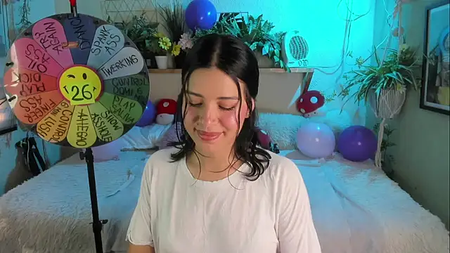 Snapshot of MiaaRose chatting on December 2025 07:11:02 PM MiaaRose online show from December 2025 07:11:02 PM