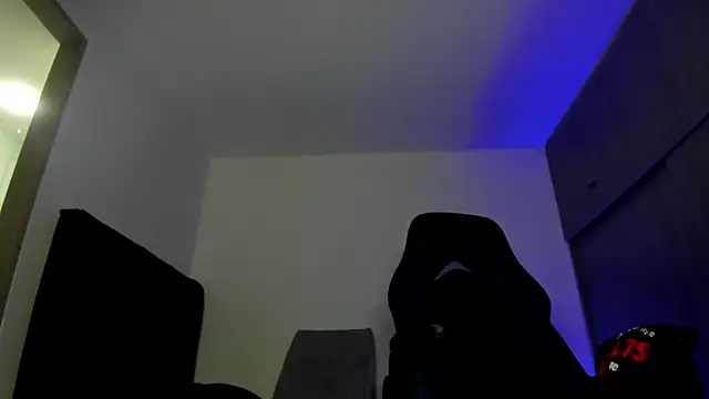 Snapshot of male_pussy chatting on November 2025 02:56:02 AM male pussy online show from November 2025 02:56:02 AM