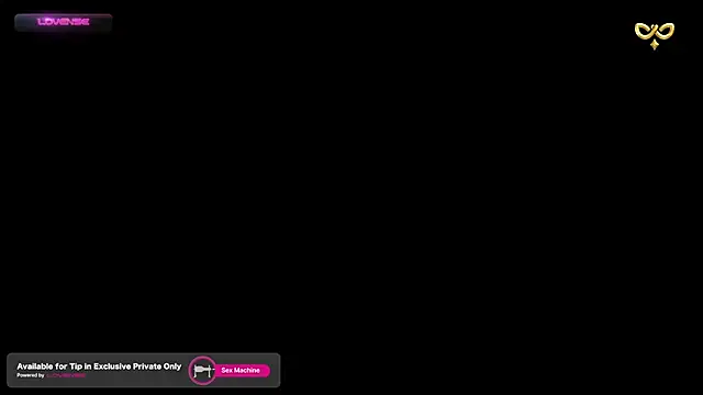 Snapshot of Tashaa chatting on May 2026 03:30:01 PM Tashaa online show from May 2026 03:30:01 PM