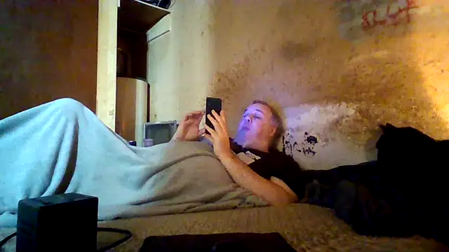 Nightshade7712 online show from March 2026 08:44:01 PM