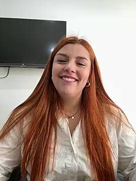 Fieryfenixx online show from May 2026 02:45:01 PM