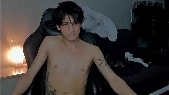 Snapshot of MarkBrowniii chatting on January 2025 06:45:02 PM MarkBrowniii online show from January 2025 06:45:02 PM