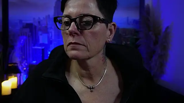 ninarandmann online show from December 2025 08:04:01 PM