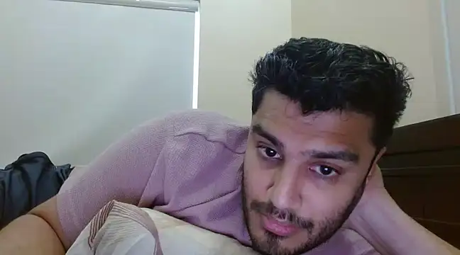 Snapshot of robintoit chatting on March 2025 06:25:02 AM robintoit online show from March 2025 06:25:02 AM