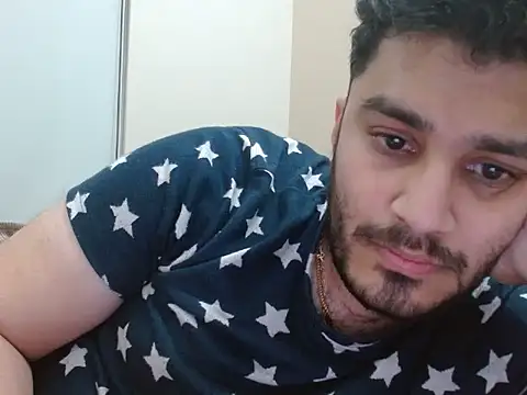 Snapshot of robintoit chatting on October 2025 02:16:01 PM robintoit online show from October 2025 02:16:01 PM