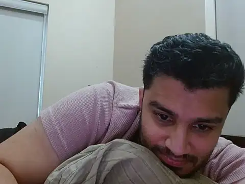 robintoit online show from February 2026 03:27:02 AM