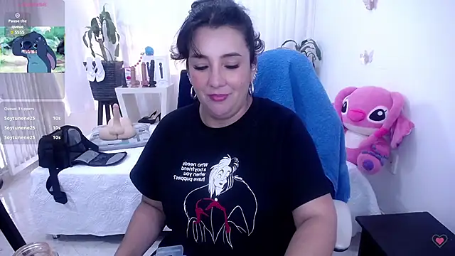 mom hot   online show from July 2026 09:00:02 PM
