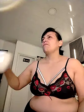 Natasha milf   online show from February 2026 12:57:02 PM