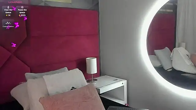 hanny milf online show from March 2026 02:49:02 AM